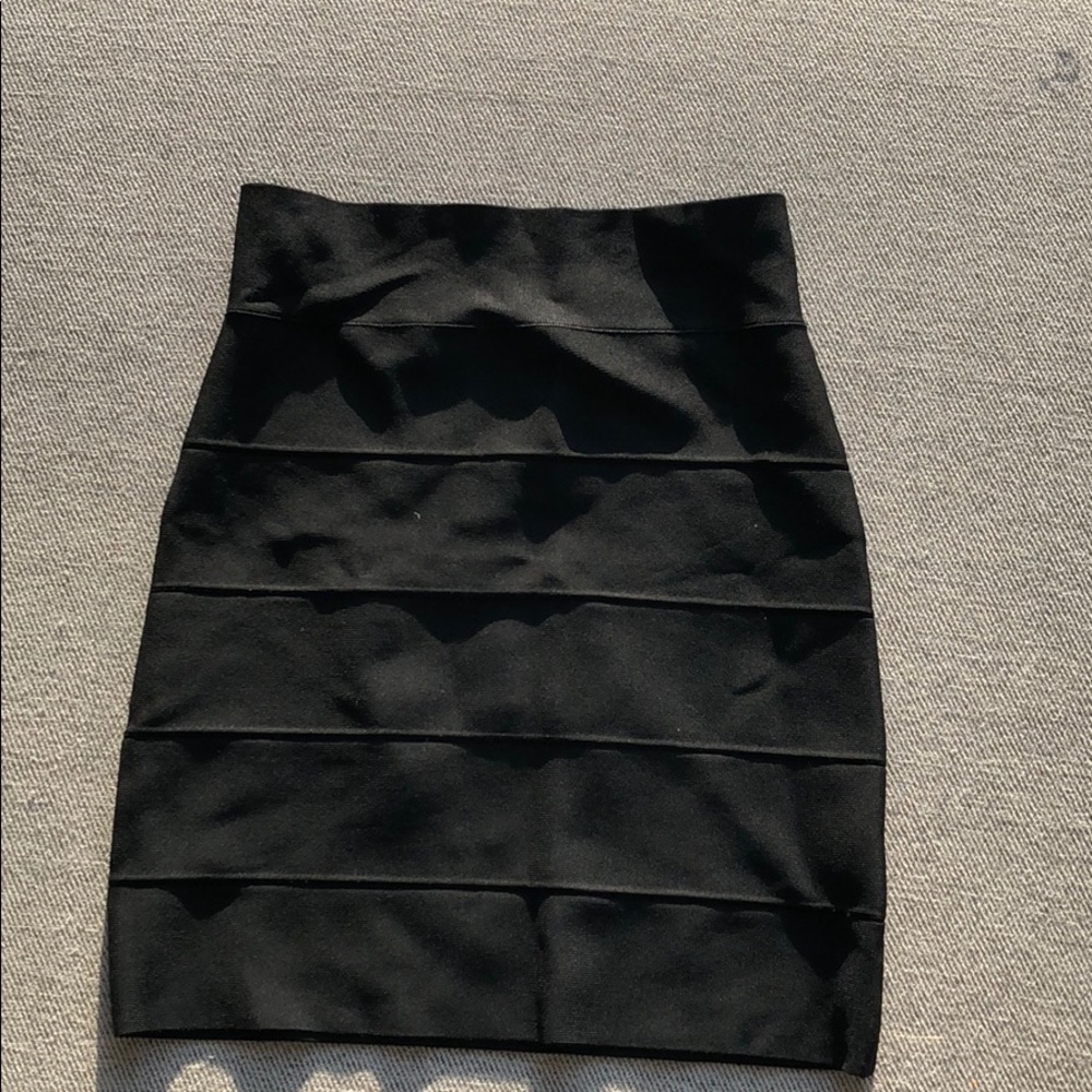BCBG Bandage skirt